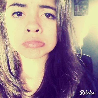  ~Quizá esta vida se termine dando cuenta

que es ella solo un momento de esta historia...

porque este amor no tiene tiempo ni fronteras,

porque este amor va