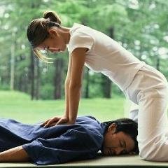 Si tu as de nombreuses richesses, donne de ton bien ; si tu possède peu, donne de ton cœur. Suivez nous sur : http://t.co/gEUS4ub2KO