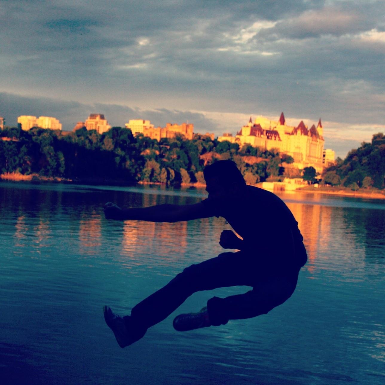 chaimien_'s profile picture. 