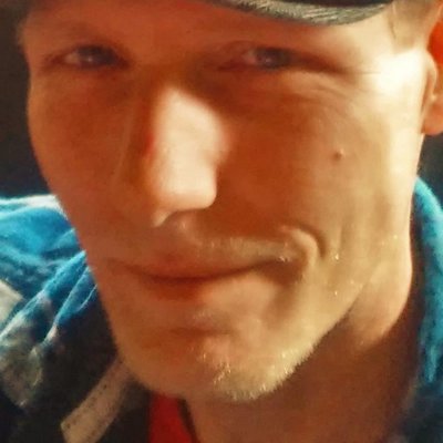 xios77's profile image