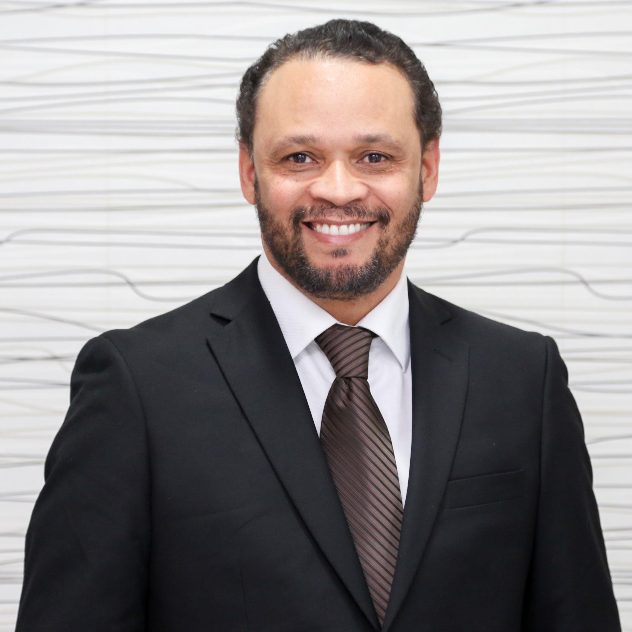 Twitter oficial do Ministério Santa Geração, sob a liderança do @prantoniocirilo.