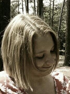 ifthecrownfits0's profile picture. :)