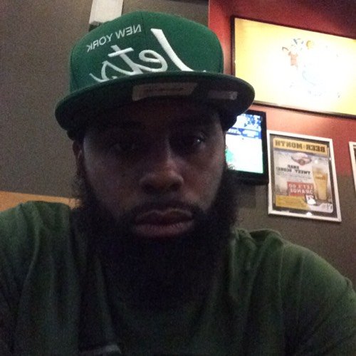 Instagram @crizzy_crack
If u lookin 4 that Papi i is him