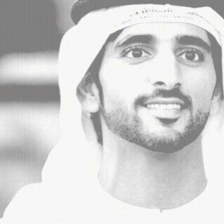 خالّي من الحب وبلياته ؛ أبياتِ أقصد بهآ عربانيِ✋.