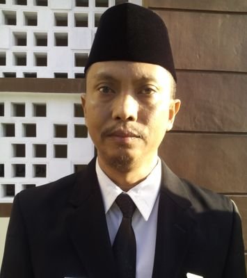 PNS, Sarjana Kehutanan UGM 1990, MPKD UGM 2005, GOWESER