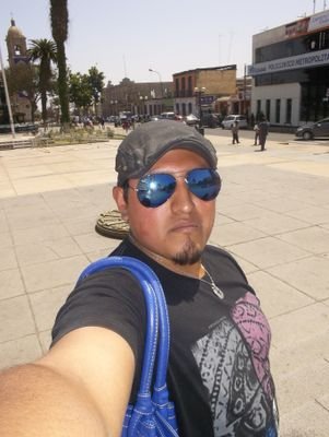 Arturismo13's profile picture. I'm a peruvian college student, actually I study law and philosophy.