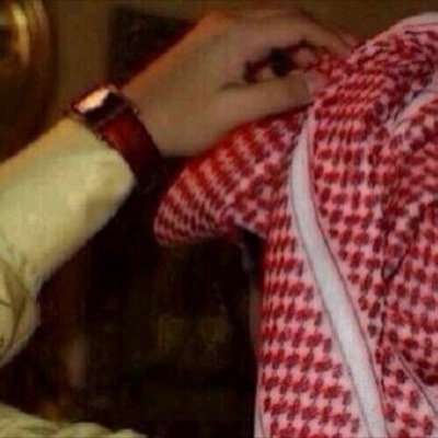 نطوي مع الأيام عـام ٍ ورا عـام وتمر ساعات الفـرح فـي دقايـق ┅
