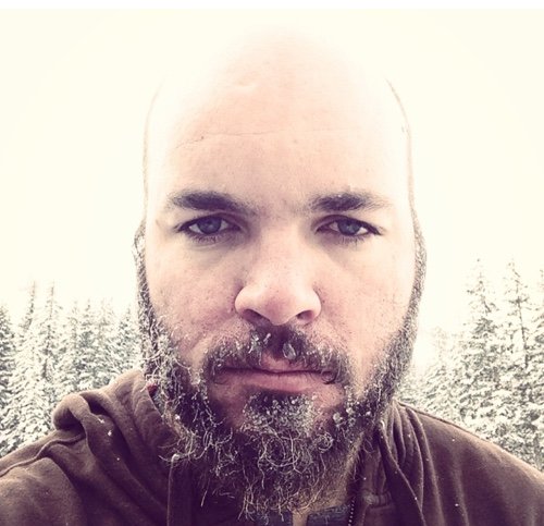 plasko's profile picture. It's moon water.