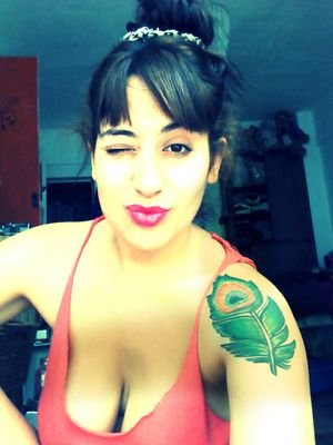 MaggGT's profile picture. pinky—     soñar ante todo''      —  Novia de @EcheDs