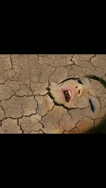 قتل جميع النساء الموجودة على المواقع الاجتماعية‏‏‏‏‏‏