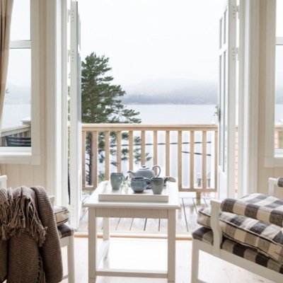 Holmsbu Hotel & Spa. Du finner oss kun en time fra Oslo. Velkommen.