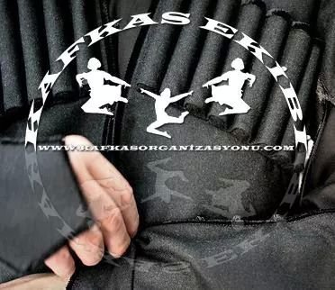 40 yıllık tecrübemizle türkiyenin kafkas halk danslari alaninda tescillenmis basarimizla her türlü organizasyonunuzda yer almak için Tel : 0536 780 88 63