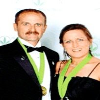 We are wellness and nutrition coaches. Helping others IMPROVE the health and wealth. ASK US HOW!