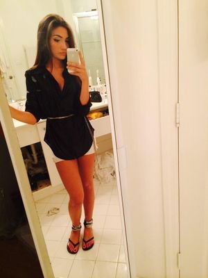 Fan account for @Daninieves_ most beautiful girl in the world