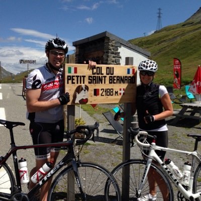A crazy cycling fanatic, road or mtb, i love riding them and racing them! My day job is to help companies improve the performance of their digital experiences.