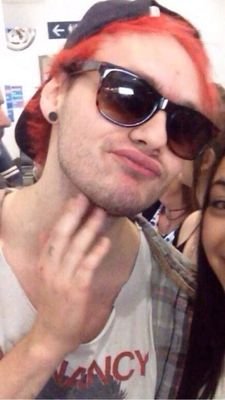 mikeyisdaddy's profile picture. ;)