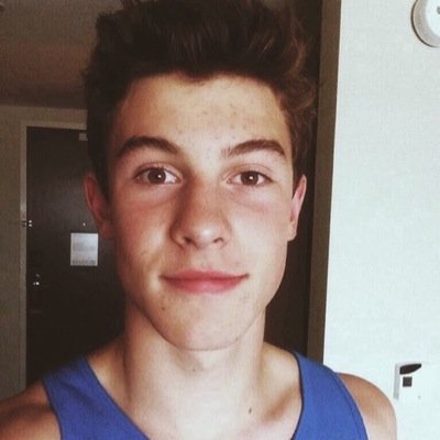 2013/05-24 shawn followed me ❤️