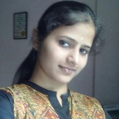 sowmyarajesh90's profile picture. 