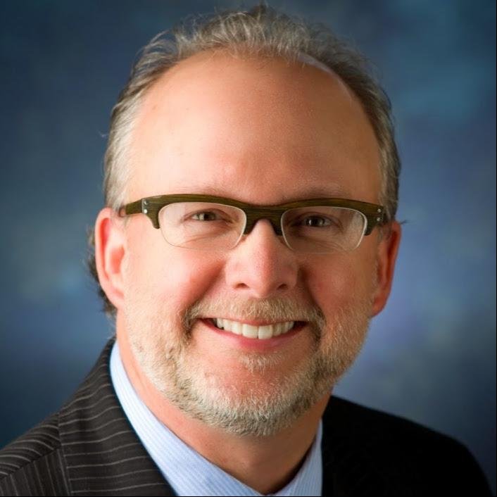 Dr. Lee B. Daniel creates masterful improvements to the face and body at Aesthetic Plastic Surgery and The Spa Side in Eugene, Oregon.