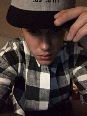 TrickerFollow's profile picture. Conta criada com o objetivo de todos ganharem seguidores, ATIVEM AS NOTOFICAÇÕES e deêm RT e eu tbm indico ❤