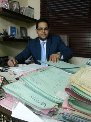 ‏‏محامي مزاول خريج الجامعة اﻻردنية لعام

2007