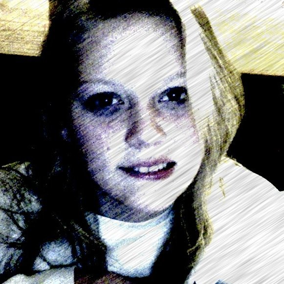 Im 17 years old i love to cook i like to watch food network i love to party if u don't like me get over it cuz no fucks are giving by this girl XD
