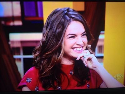 Seu sorriso é tão lindo, sua voz é música para os meus ouvidos !!