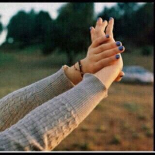 ahsas7372's profile picture. 