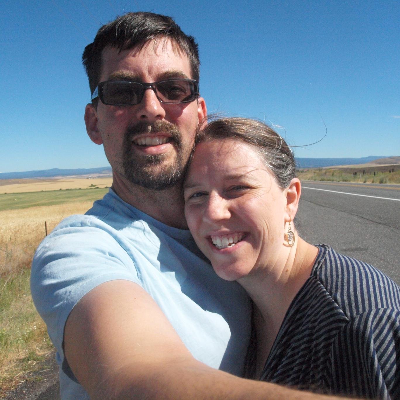 linabrunton's profile picture. 