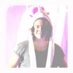 Just_letting_'s profile picture. If you are ever feeling down over the simplest things talk to me @Jennslays