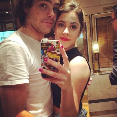 FCO de Tiniter! Apoyamos a la pareja desde que nos enteramos de ella, jamás pensamos algo malo, ya que no somos nosotras las que tomamos decisiones, son ellos3