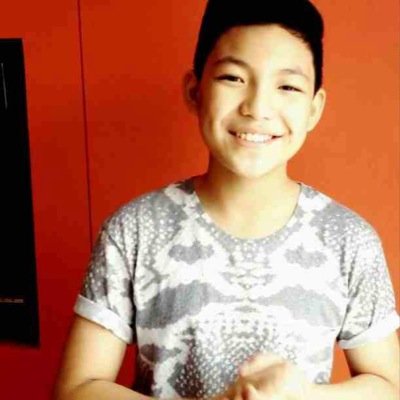 I simply love Darren Espanto :)