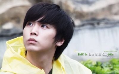 เฮลโหลล~ ลีซองมิน(บอท)ฮะ มินน่ารักนะ ไม่เชื่อมาคุยกับมินสิ .กัดปากยั่ว [♥ @geamkyu13 very much 04-03-14] #Famfamilybot