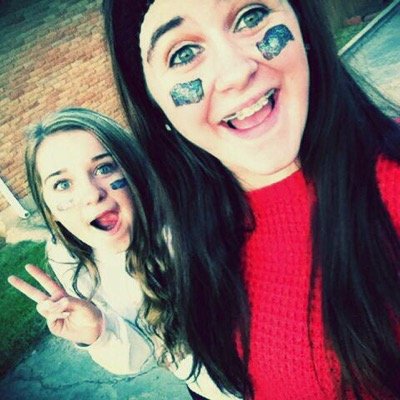 AyslinnBurk's profile picture. Name:Emily Ayslinn Burk