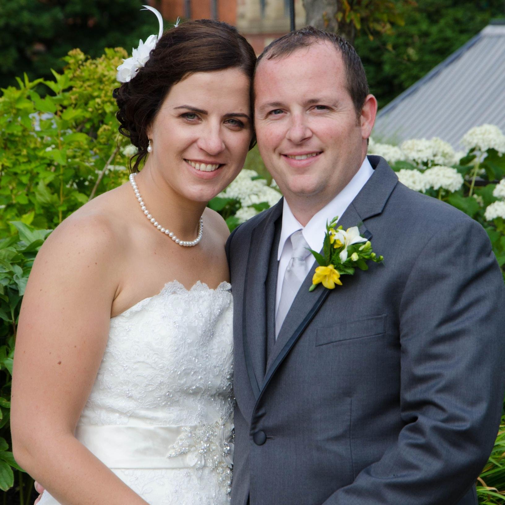 mother ~ wife ~ accountant. Proud to be from #PEI.