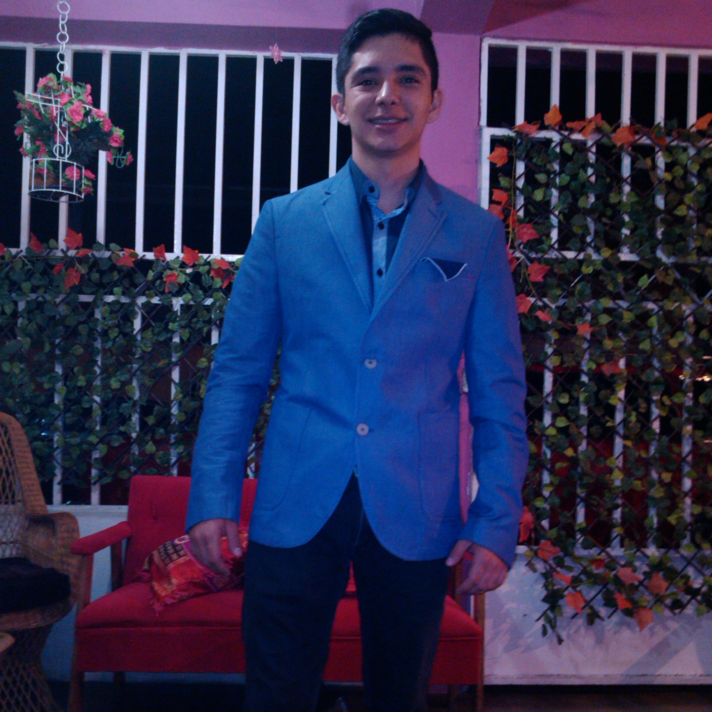 maikelpna18's profile picture. VENEZOLANO//Padre de Camila Valentina/#LoMasGrandeDelMundo/Esposo y Futuro Abogado...