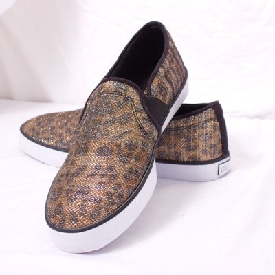 ShemaVenezuela's profile picture. Hoy es el día de dar un buen paso Venta de zapatos y bisutería fina al mayor y al detal msnuchi@hotmail.com