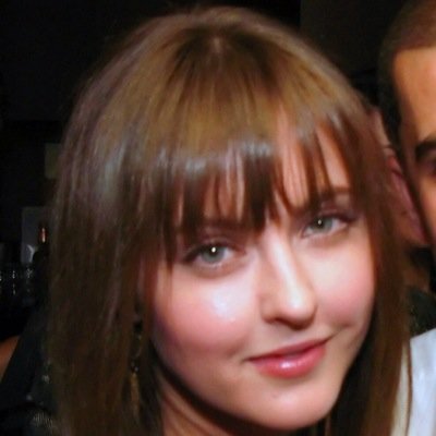 hello and wlcome to the official twitter page of katharine isabelle (me) #Single