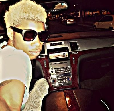 18 year old rapper with a mind set of being a millionair before 21