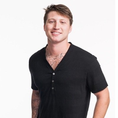 Scotty Sire fanpage :) . would love to talk to other ding dongs. so if ur feeling down feel free to talk to me, i wont judge.