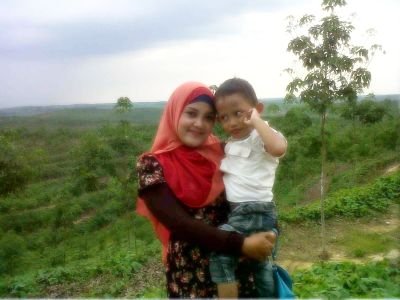 vievieefriyanti's profile picture. Manis...baik hati dan S̤̥̈̊άƔªά̲̣̥Ϟk ... Keluarga...:)