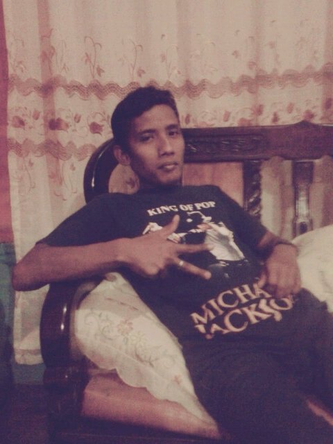 I really like Real Madrid FC and one member of the Madridista Indonesia ♬ I'm Muslims • Date of birth 21-10-1990™