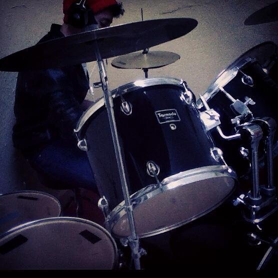 CHDrummer12's profile picture. Hi, I´'m Fer.! I'm  Drummer   Check my page https://t.co/FNvx0eZJfP  And Follow my Personal acount of twitter @fernandochimito