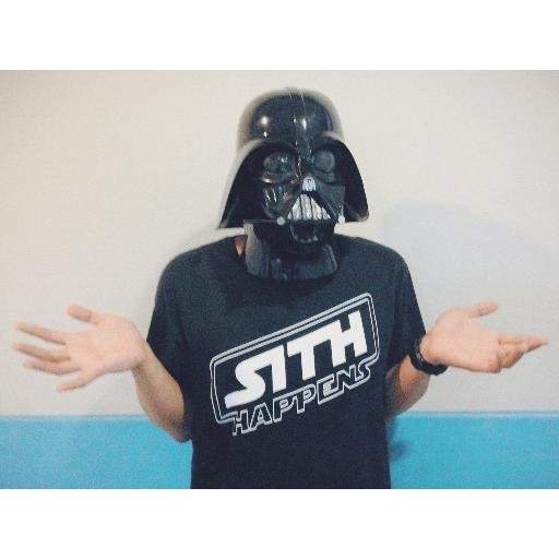 _pixelplated's profile picture. is an idiot.