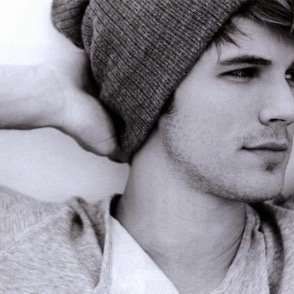 BlackmoonJase's profile picture. Jase is my name, I am the leader of the werewolf pack my father created. I live to protect my pack, I will die for my pack just as my father did.....