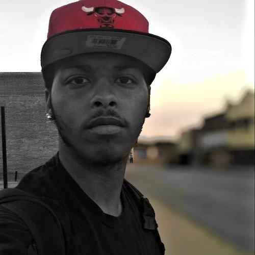 Just a young nigga from STL doin my music love r&b n hip hop