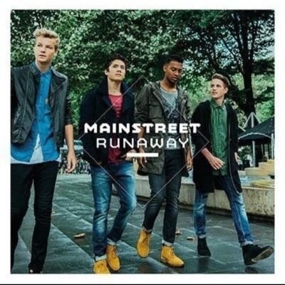 wij schrijven een story over mainstreet, kijk in facox proud mainiacs