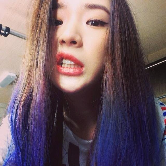 @whitejpeg