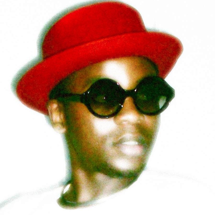 NMonah's profile picture. fashion, art and politics