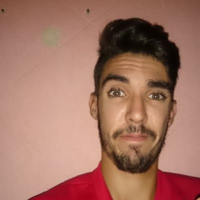 ♚ 1993' ♚♤Viendo a otros murmurar y juzgar, creen conocerme♤[♣Weed™♣] ⇨Si me ves de frente mejor que te gires, tires to' recto y te retires a la mierda, cerda